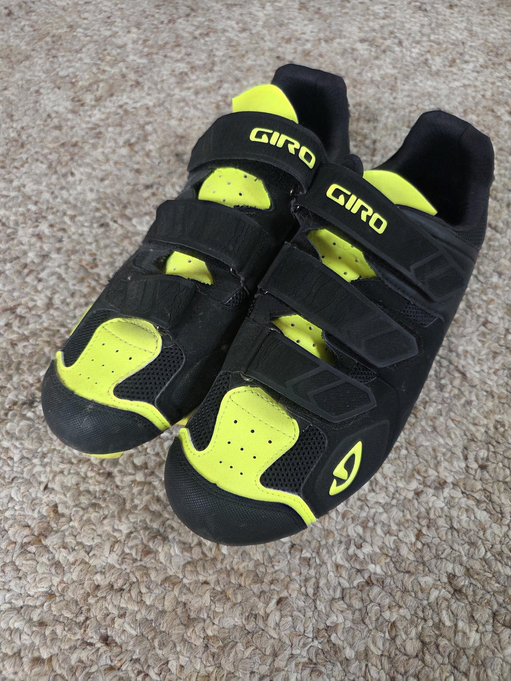Giro Men's Black & Neon Yellow Cycling Shoes